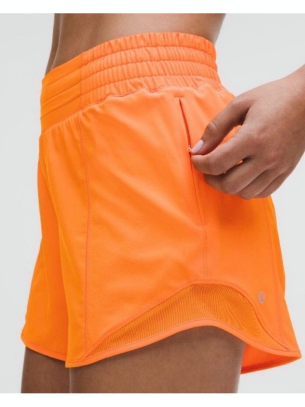 Lululemon Hotty Hot Short High Rise 4" Inseam Orange Size 2
